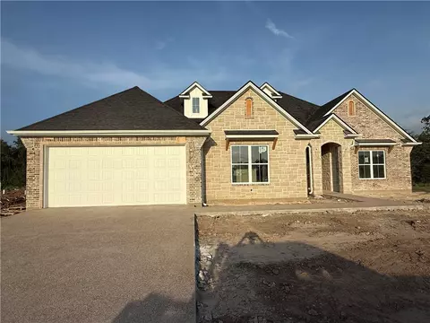 4608 Coral River Rd, College Station, TX 77845