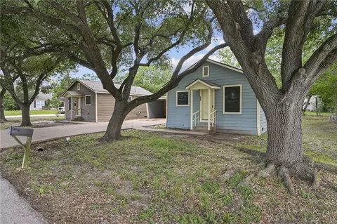 400 And 402 South Ennis St, Bryan, TX 77803