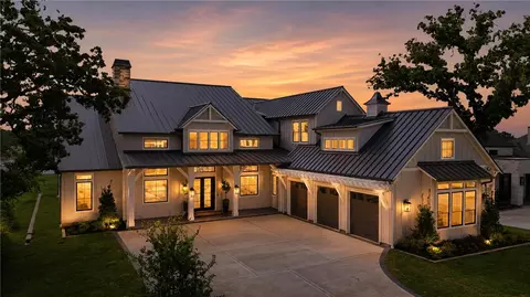 3717 Cooper Ct, College Station, TX 77845