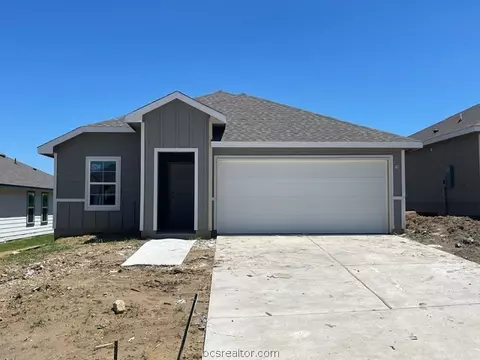 1248 Hickory Grove St, Brenham, TX 77833