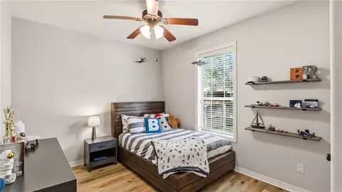 Bedroom - 2909 Agee Ct, Bryan, TX 77808 photo 3 of 4