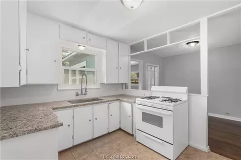 Kitchen - 401 Dunn St, Bryan, TX 77801 photo 2 of 2