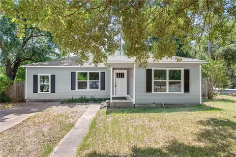 401 Dunn St, Bryan, TX 77801