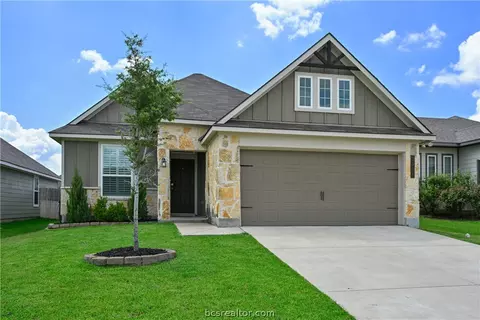 2011 Kathryn Dr, Bryan, TX 77807