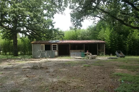 634 S Mount Mariah Rd, Montgomery, TX 77316