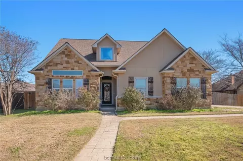 2912 Ascot Ct, Bryan, TX 77808