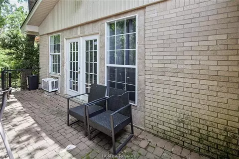 Exterior - 305 Brookside Dr W, Bryan, TX 77801 photo 6 of 10