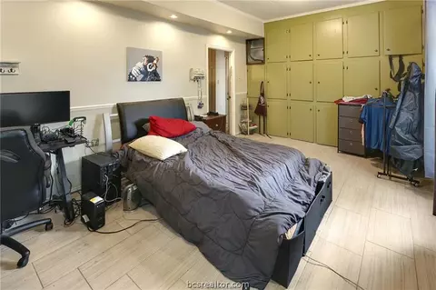 Bedroom - 305 Brookside Dr W, Bryan, TX 77801 photo 7 of 7