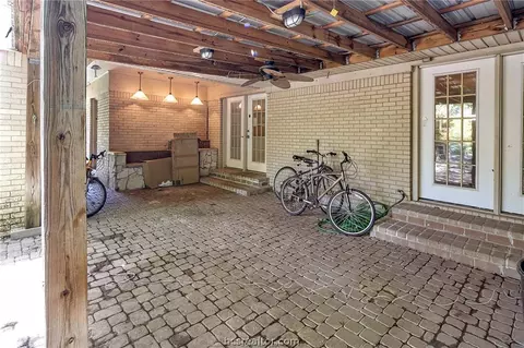 Exterior - 305 Brookside Dr W, Bryan, TX 77801 photo 7 of 10