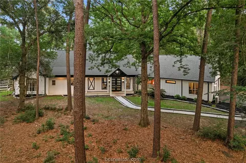 1418 Sendera Ranch Dr, Magnolia, TX 77354
