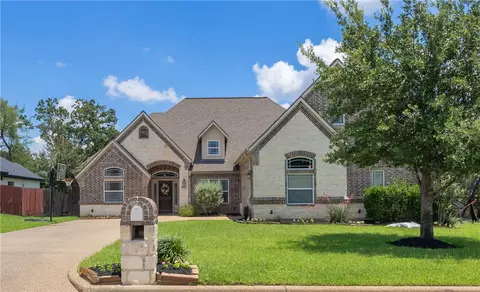 8403 Justin Ave, College Station, TX 77845