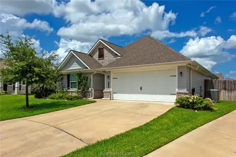 3404 Alsace Ct, Bryan, TX 77808