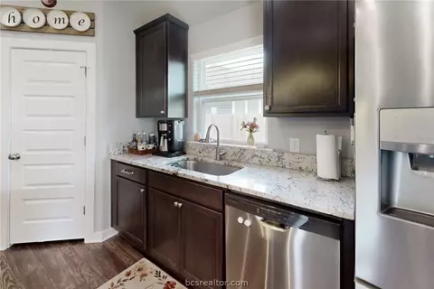 Kitchen - 3404 Alsace Ct, Bryan, TX 77808 photo 2 of 5
