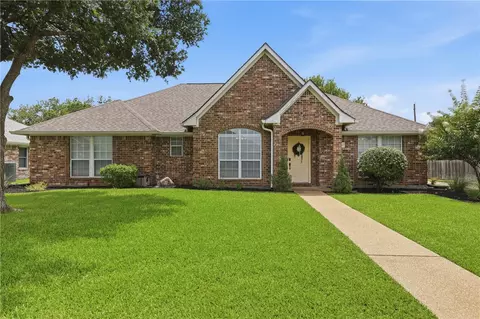 4600 Kensington Rd, Bryan, TX 77802