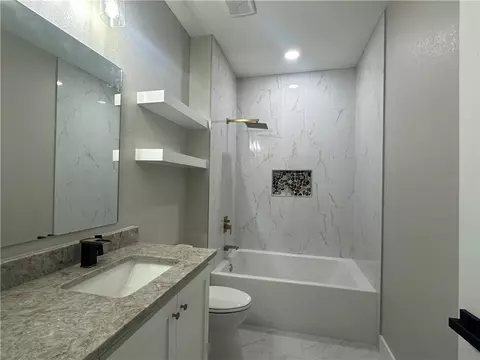 1514 Dansby St, Bryan, TX 77803 photo 6