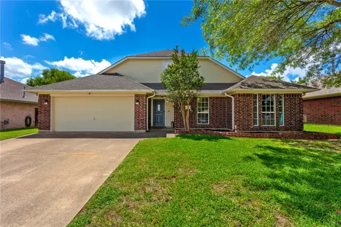 1306 Mullins Loop N, College Station, TX 77845