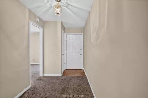 Entry Way - 2822 Oakside Dr, Bryan, TX 77802 photo 1 of 2