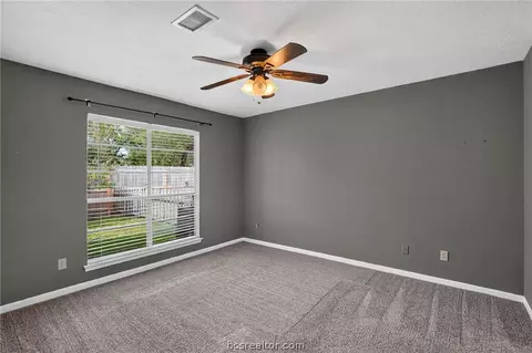 Bedroom - 2822 Oakside Dr, Bryan, TX 77802 photo 2 of 9