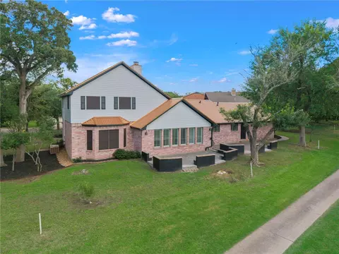 View/Area - 2711 Pinehurst Cir, Bryan, TX 77802 photo 6 of 6
