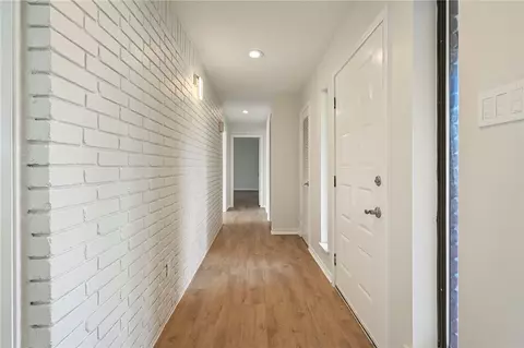Entry Way - 2711 Pinehurst Cir, Bryan, TX 77802 photo 1 of 1
