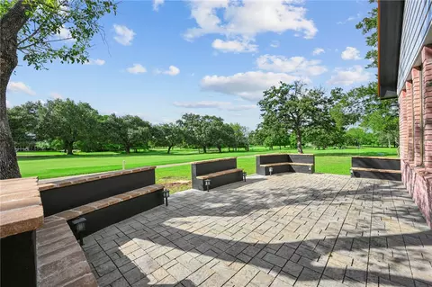 Exterior - 2711 Pinehurst Cir, Bryan, TX 77802 photo 5 of 8