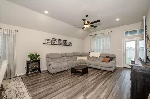 Living - 2078 Viva Rd, Bryan, TX 77807 photo 2 of 2
