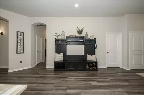 Entry Way - 2078 Viva Rd, Bryan, TX 77807 photo 5 of 5