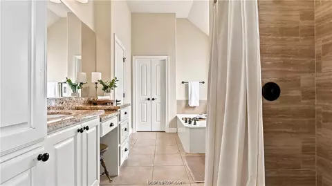 Bath - 2938 Ambrose Dr, Bryan, TX 77808 photo 1 of 5