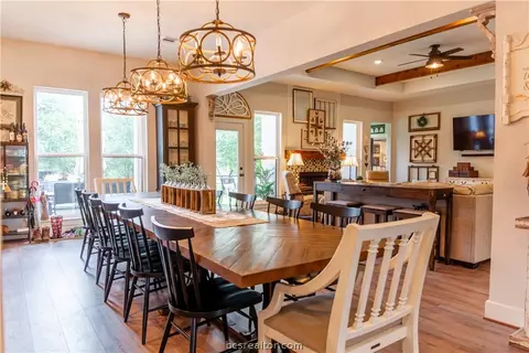 Dining - 5036 Glory Rd, Bryan, TX 77808 photo 3 of 4