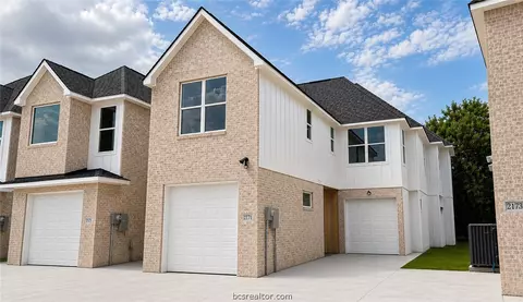 2171 Big River St, College Station, TX 77840