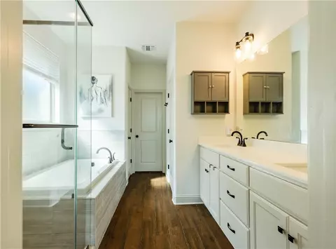Bath - 3505 Chantilly Path, Bryan, TX 77808 photo 2 of 2