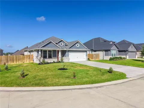 Exterior - 3505 Chantilly Path, Bryan, TX 77808 photo 2 of 4