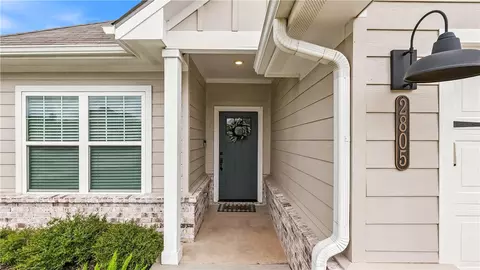2805 Buccaneer Trl, Bryan, TX 77803