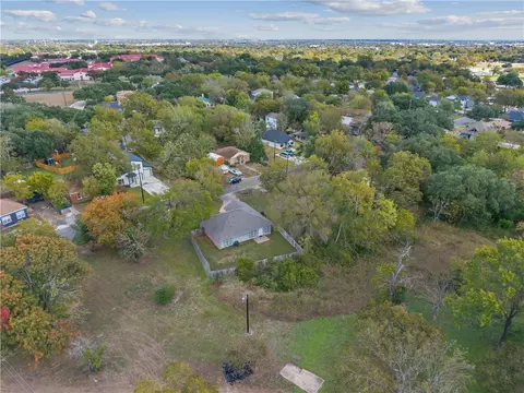 View/Area - 1003 E 24th St, Bryan, TX 77803 photo 4 of 4
