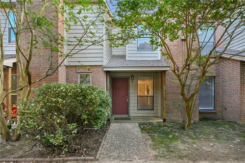 1904 Dartmouth Street N3, College Station, TX 77840