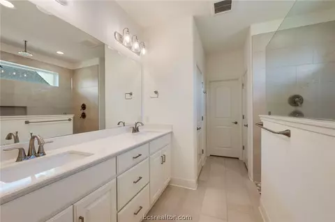 Bath - 3500 Abingdon Cove Cv, Bryan, TX 77808 photo 1 of 3