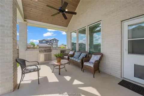 Exterior - 3500 Abingdon Cove Cv, Bryan, TX 77808 photo 2 of 2