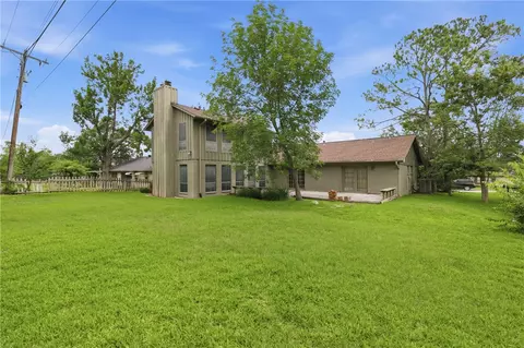 1122 Westover St, College Station, TX 77840