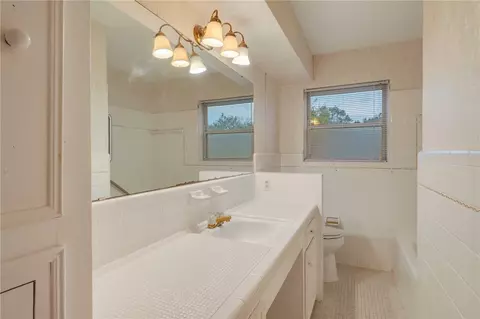 Bath - 2606 Melba Cir, Bryan, TX 77802 photo 2 of 2