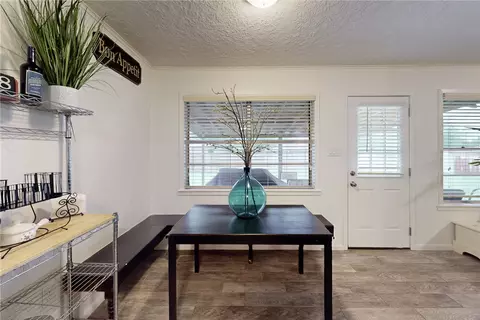 Entry Way - 2400 Barak Ln, Bryan, TX 77802 photo 2 of 2