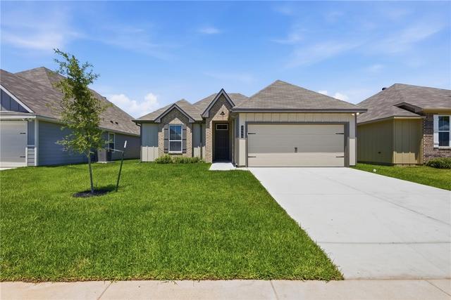 2404 Rooke Rd, Bryan, TX 77807