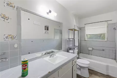 2302 Franklin Dr, Bryan, TX 77801 photo 9