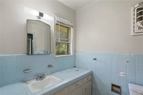 2302 Franklin Dr, Bryan, TX 77801 photo 12