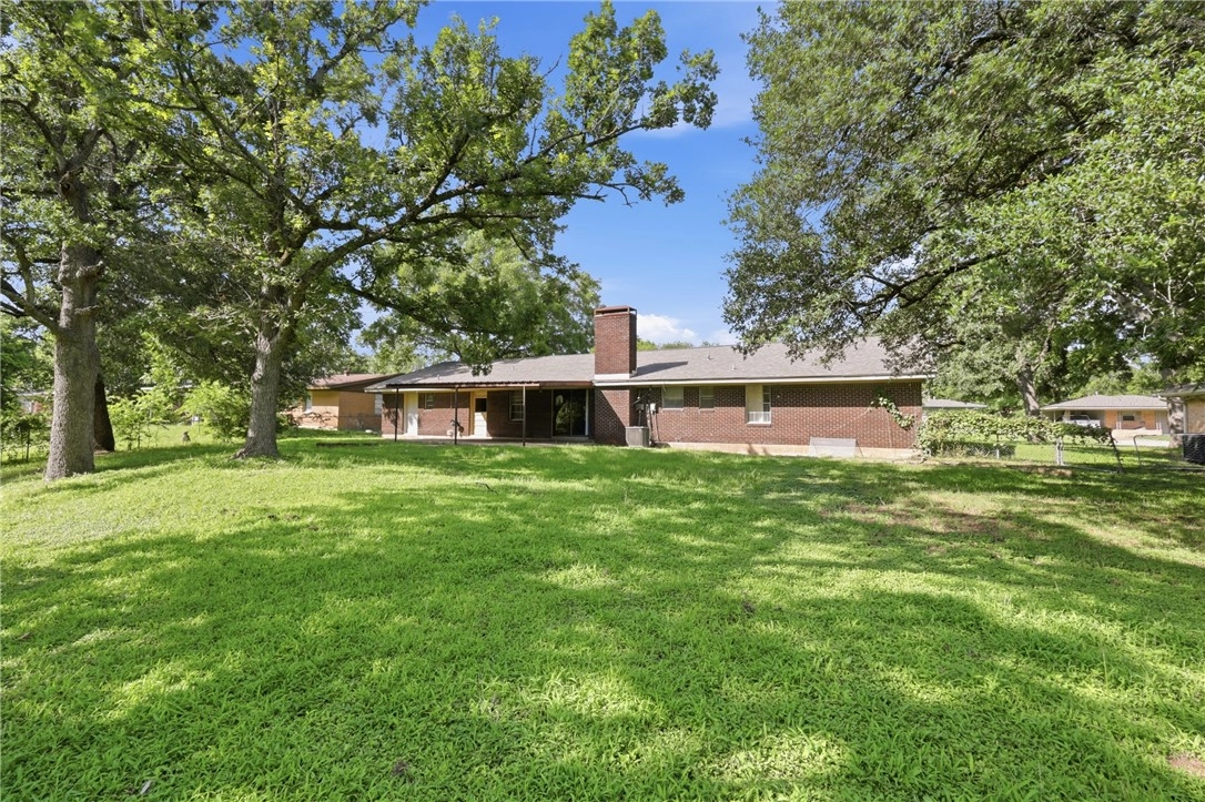 2302 Franklin Dr, Bryan, TX 77801 photo 14