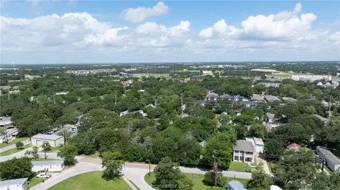 142 Watson St, Bryan, TX 77801 photo 6