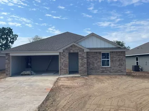 208 Paco Loop, Caldwell, TX 77836