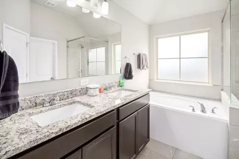 Bath - 2103 Markley Dr, Bryan, TX 77807 photo 1 of 2