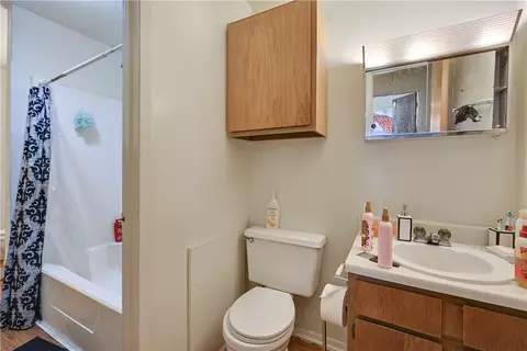 Bath - 2800 1001 1003 1005 Forest Bend Dr, Bryan, TX 77801 photo 3 of 4