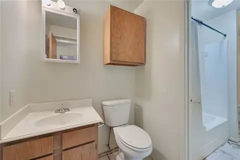 Bath - 2800 1001 1003 1005 Forest Bend Dr, Bryan, TX 77801 photo 2 of 4