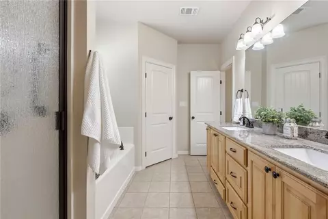 Bath - 8700 Tejas Ranch Loop, Bryan, TX 77808 photo 5 of 7